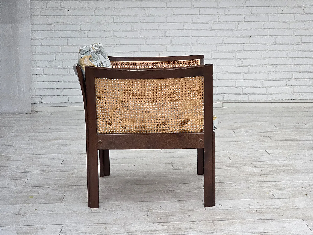 Anni '70, design danese di Illum Wikkelsø, poltrona modello "Plexus". 10