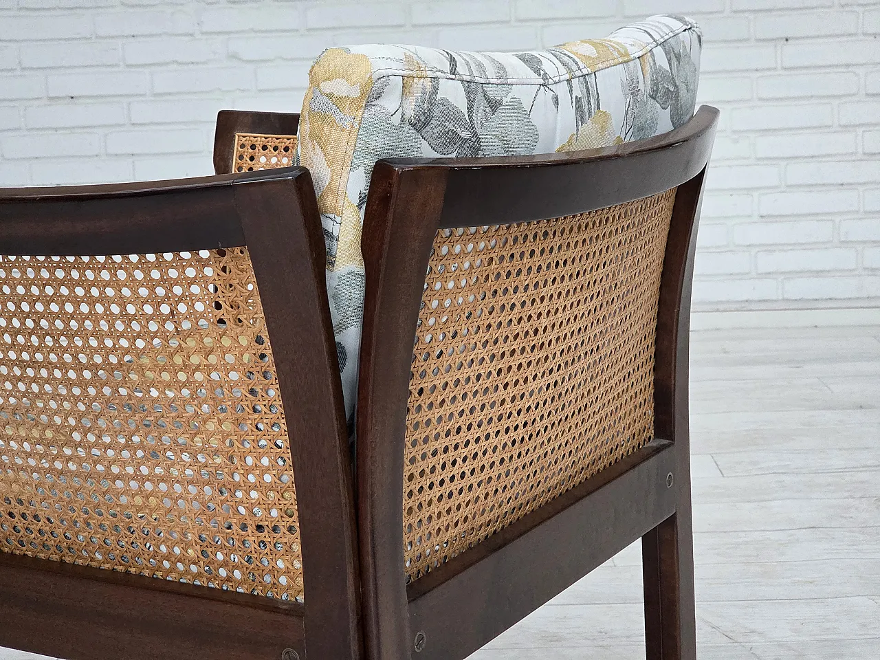 Anni '70, design danese di Illum Wikkelsø, poltrona modello "Plexus". 17