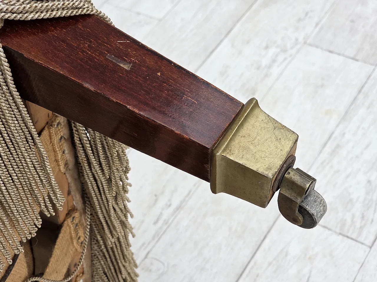 Anni '50, divano danese a 2 posti, mobili in velluto, gambe in legno di teak. 18