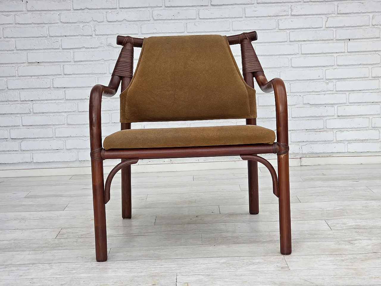 Anni '70, set di poltrone da caffè danesi, rattan, tessuto nabuk. 7