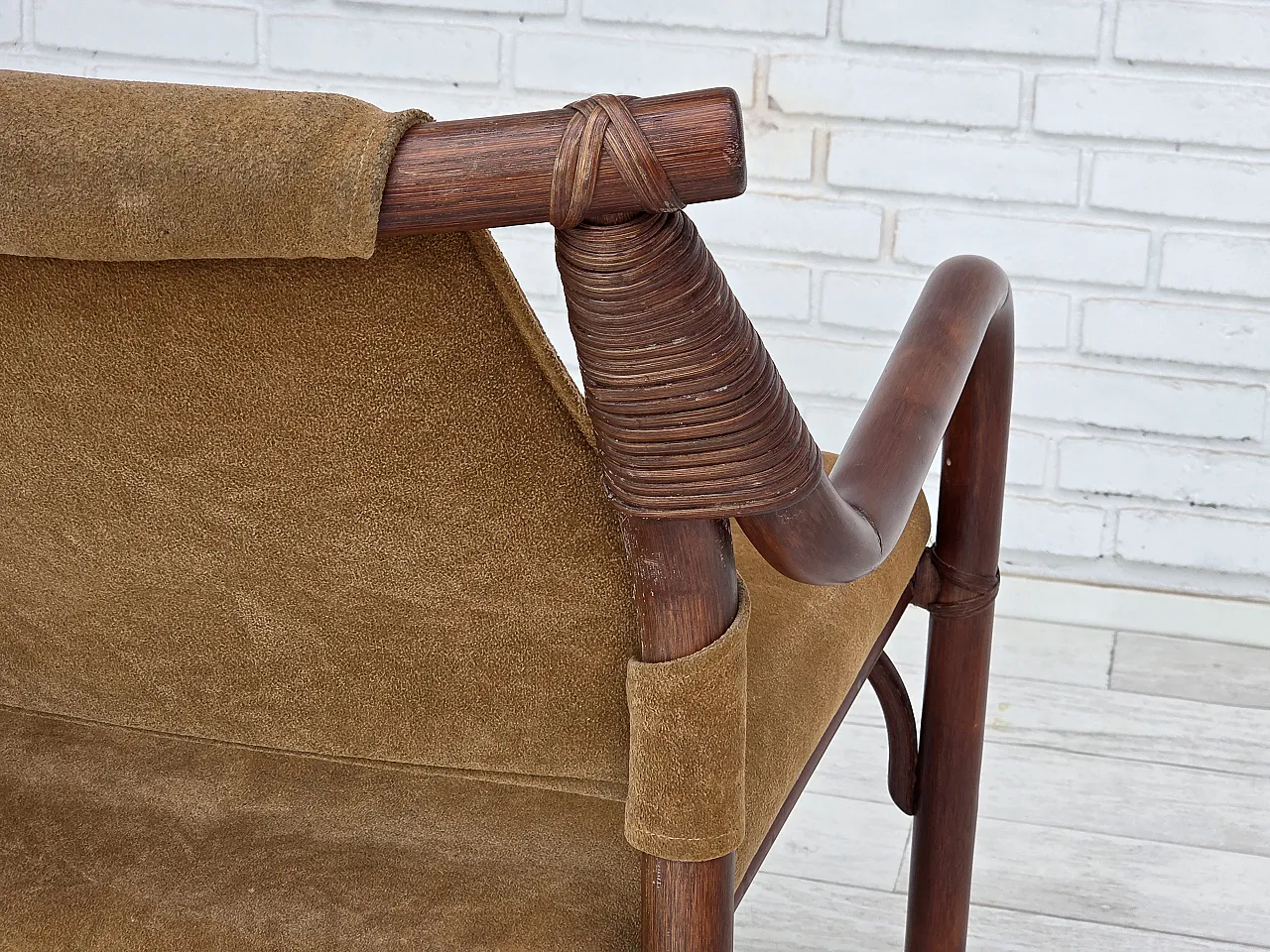 Anni '70, set di poltrone da caffè danesi, rattan, tessuto nabuk. 13