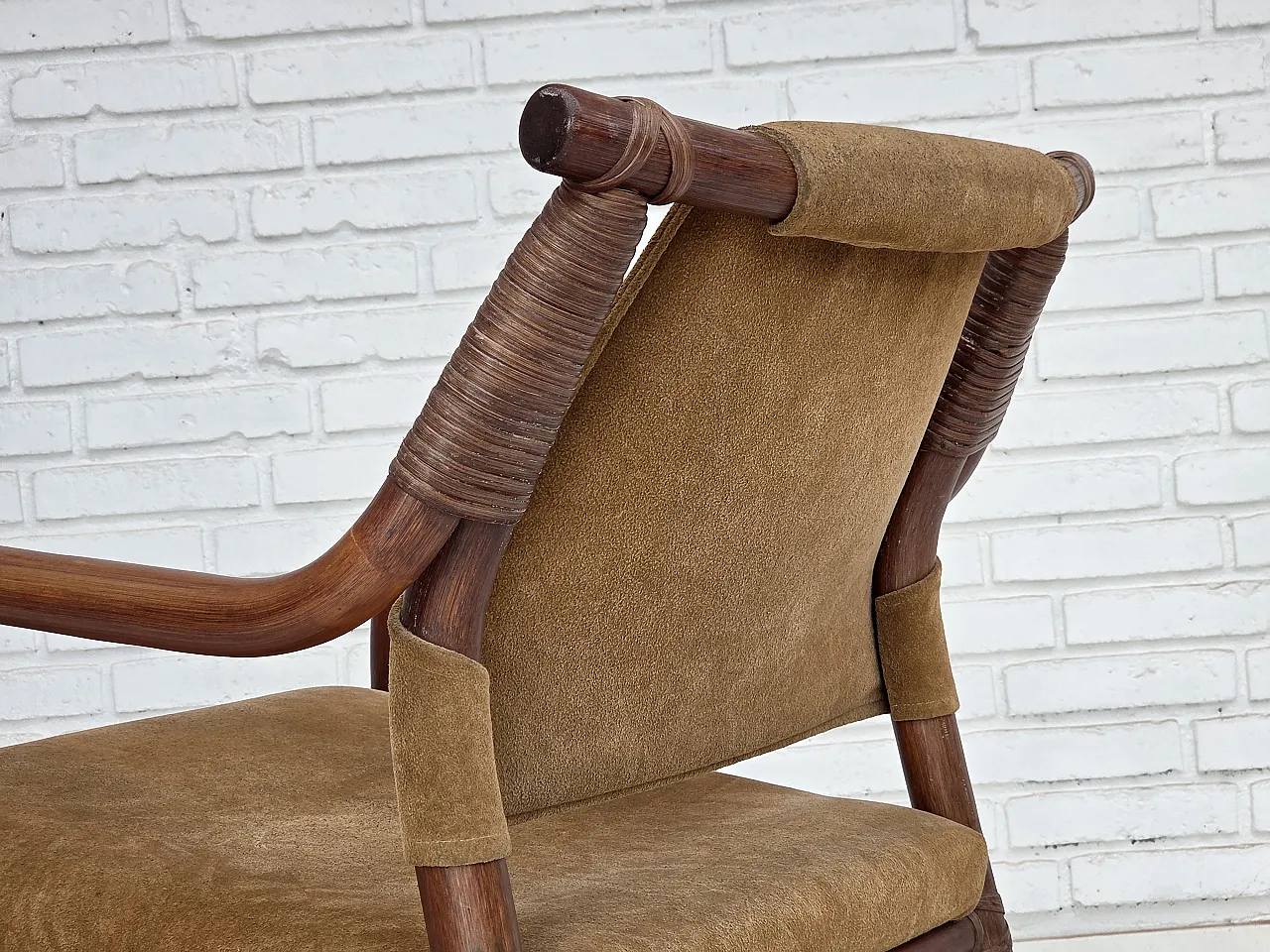 Anni '70, set di poltrone da caffè danesi, rattan, tessuto nabuk. 15