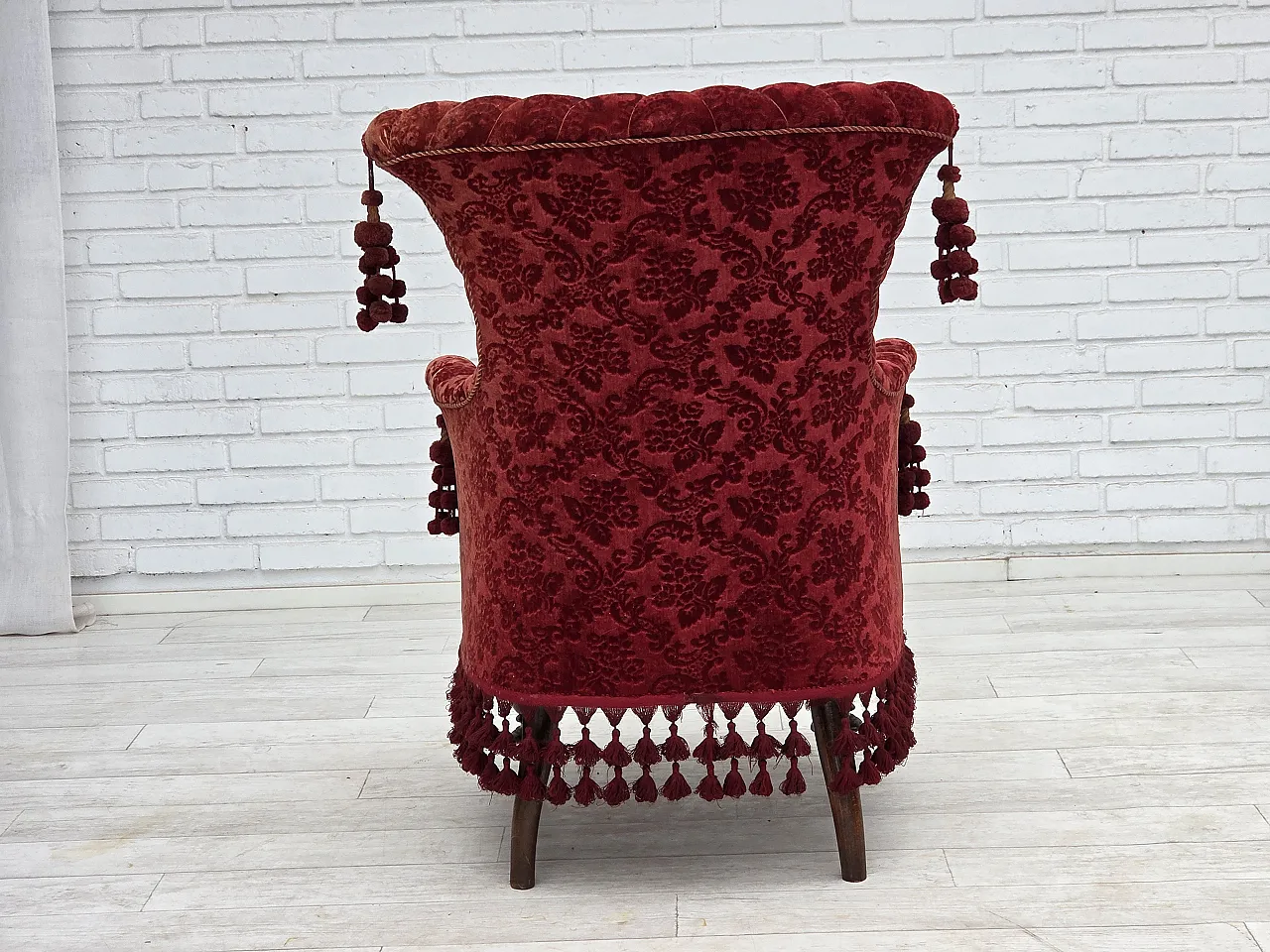 Anni '50, poltrona danese, velluto da arredamento, gambe in legno di faggio. 12