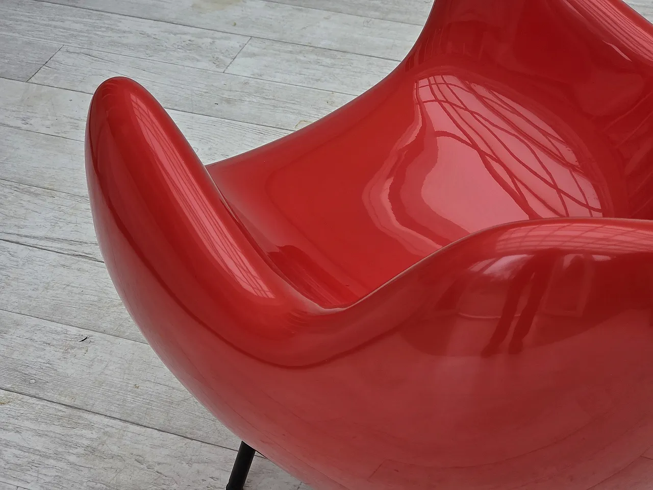 1960s, socialist realism design icon by Roman Modzelewski, model RM58. 14