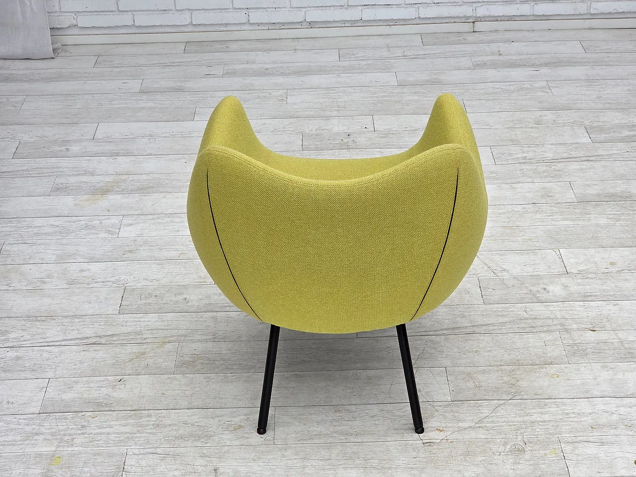1960s, socialist realism design icon by Roman Modzelewski, model RM58. 14