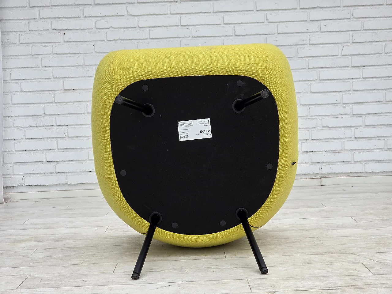 1960s, socialist realism design icon by Roman Modzelewski, model RM58. 19