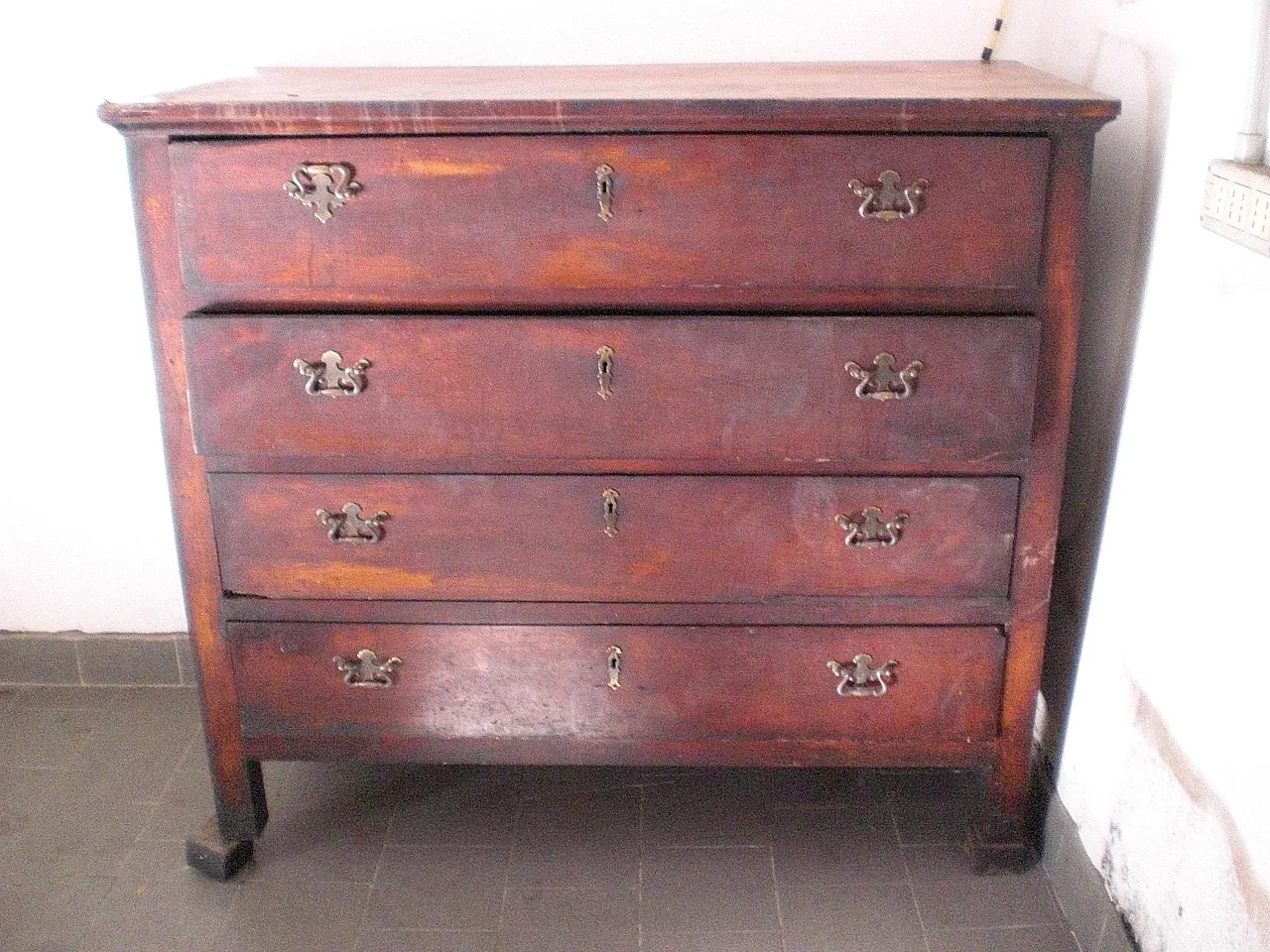 Wooden chest of drawers, 19th century 1