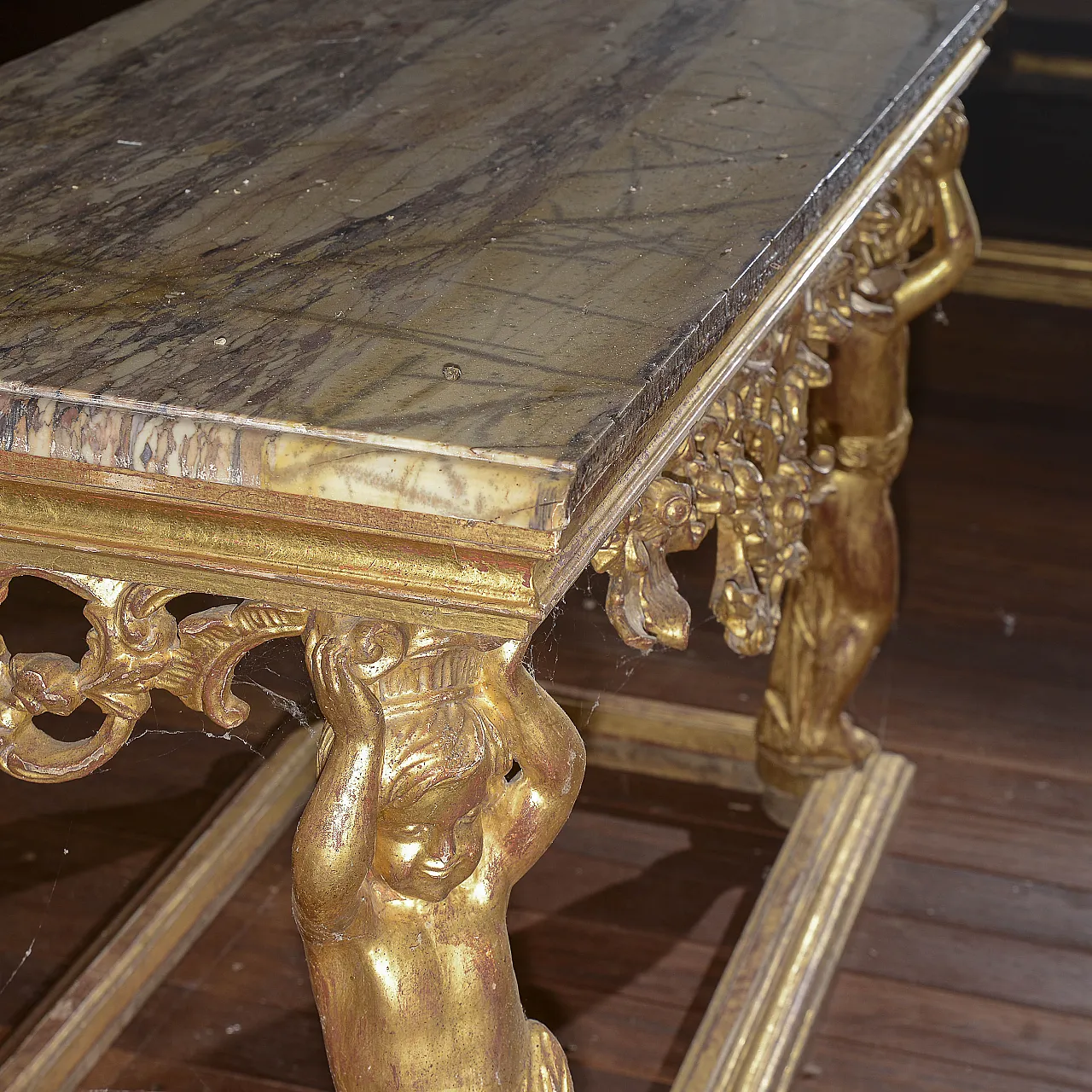 Carved console with marble top and cherubs supporting it, 19th century 8