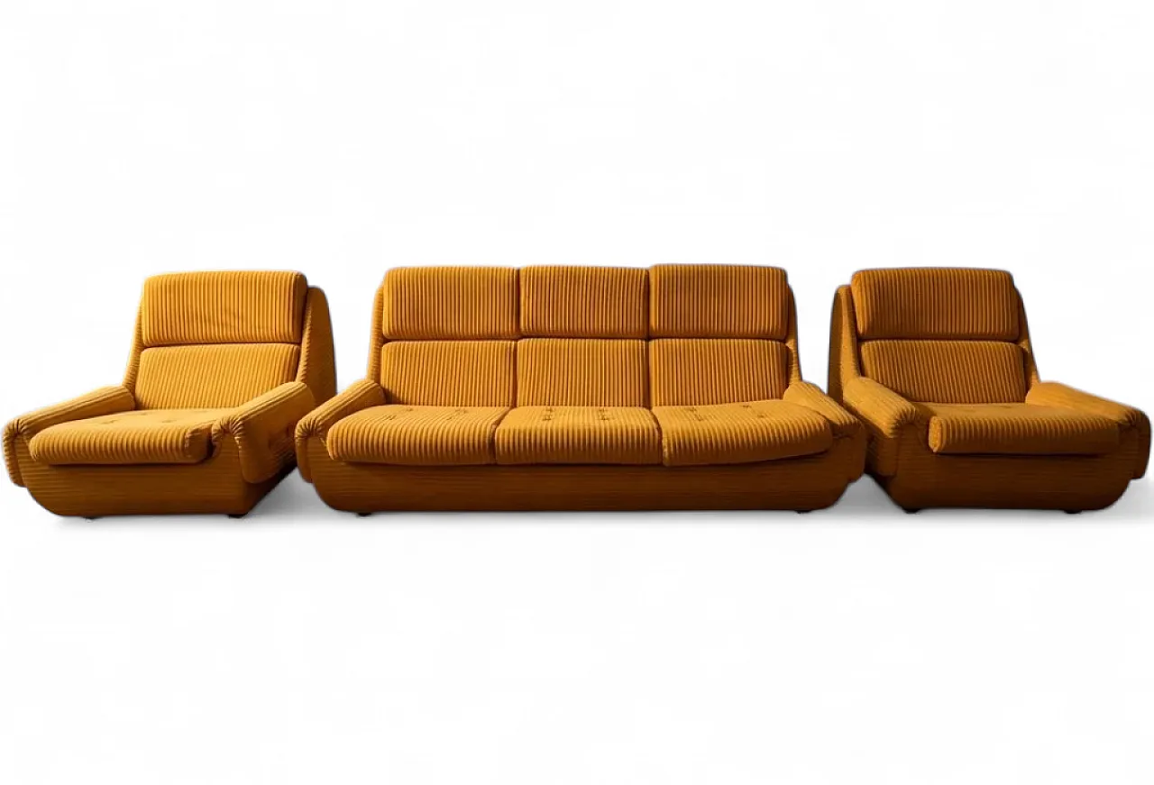 Set da soggiorno Mid-Century di Jitona, anni '70 14