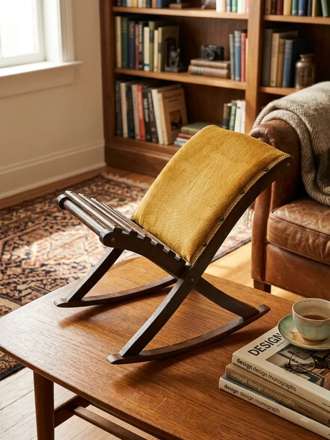 Sgabello inginocchiato, panca da preghiera in legno, anni '70 2