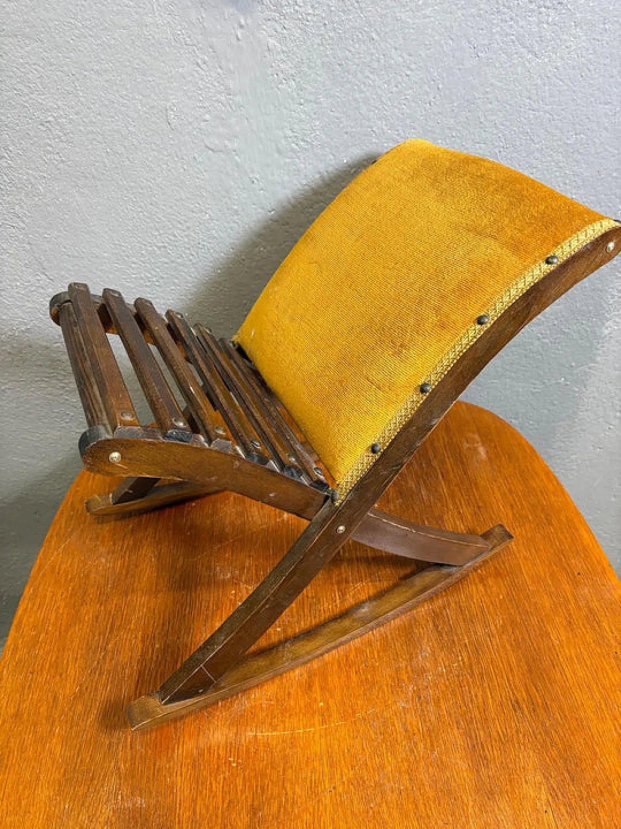 Sgabello inginocchiato, panca da preghiera in legno, anni '70 3