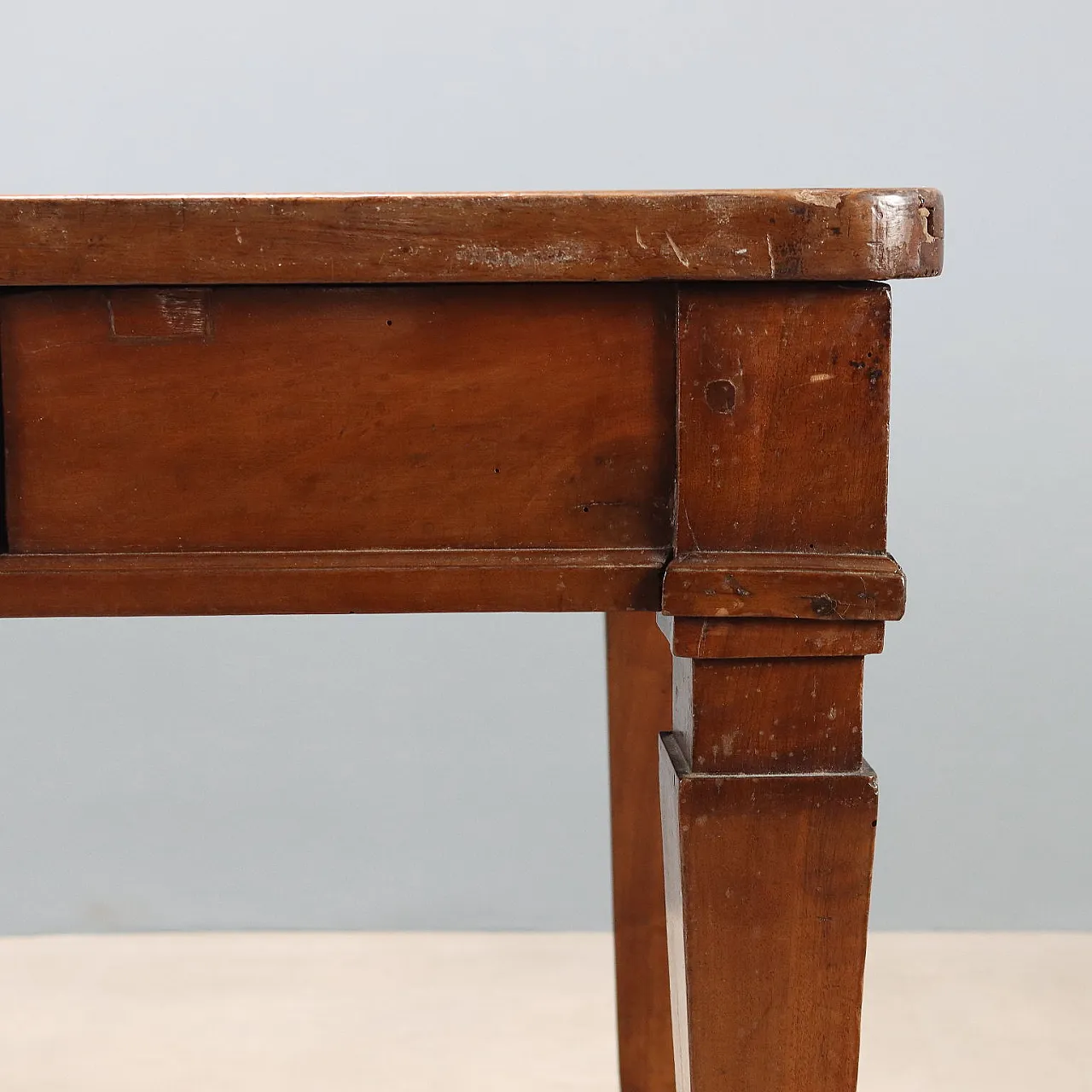 Directoire table in walnut, 19th century 6