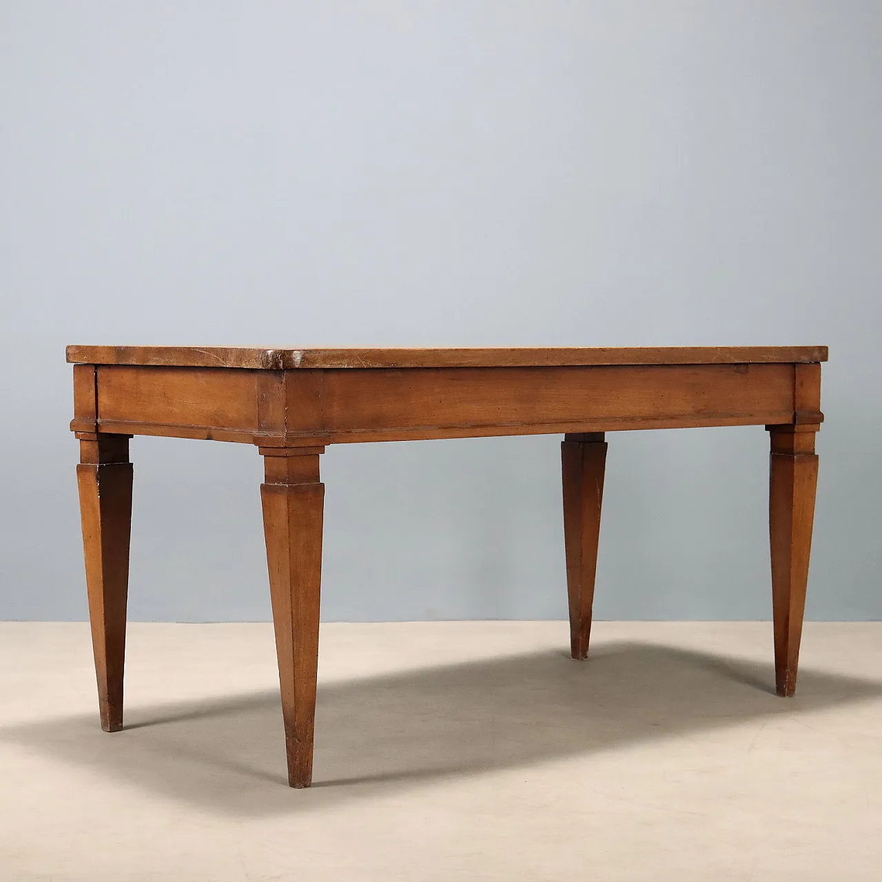 Directoire table in walnut, 19th century 9