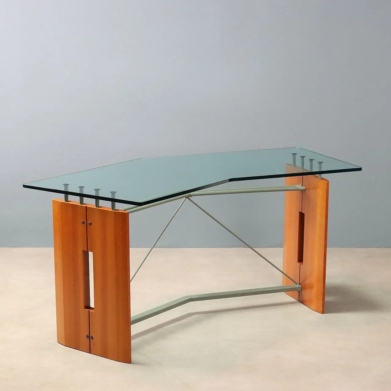 Scrivania in vetro e legno, '900 1