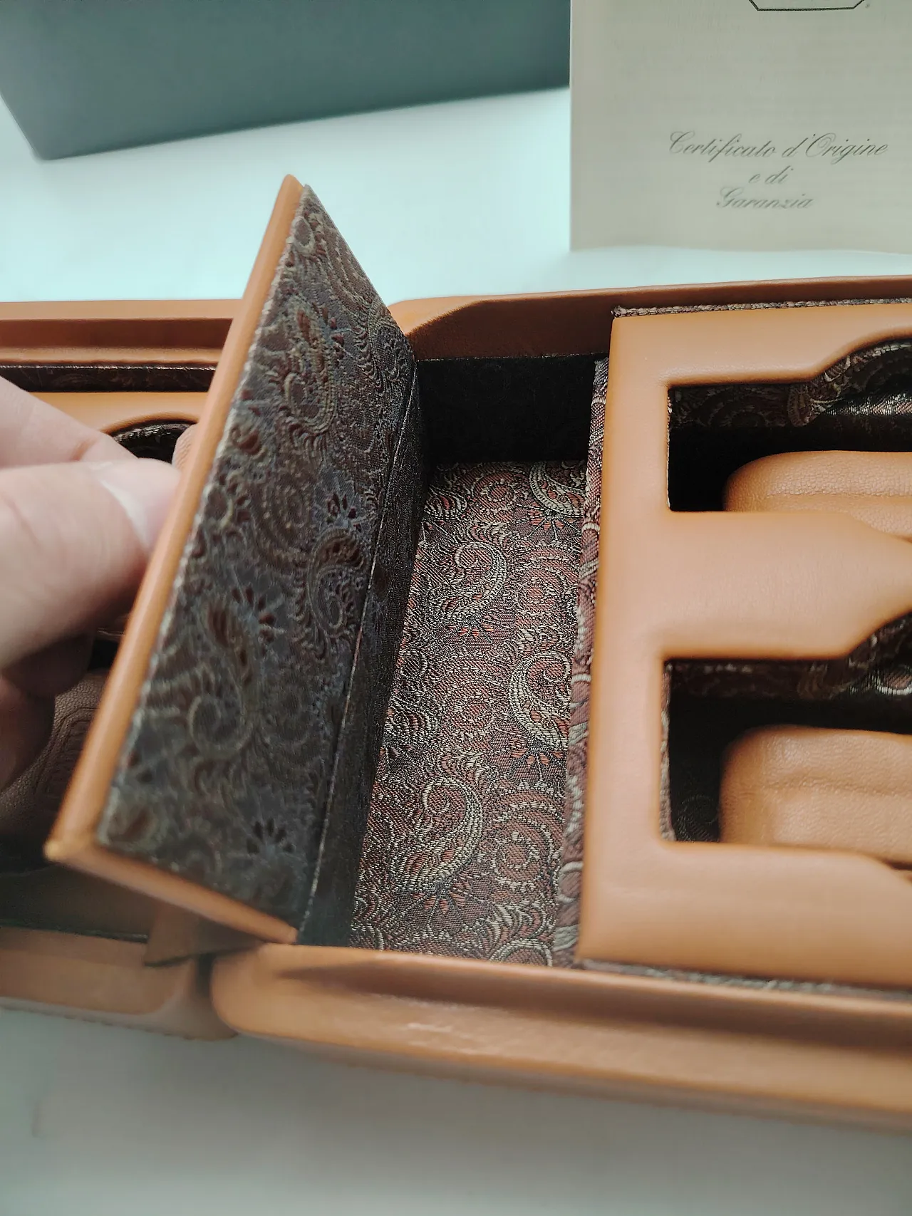 Leather time box for luxury watches, 90s 20