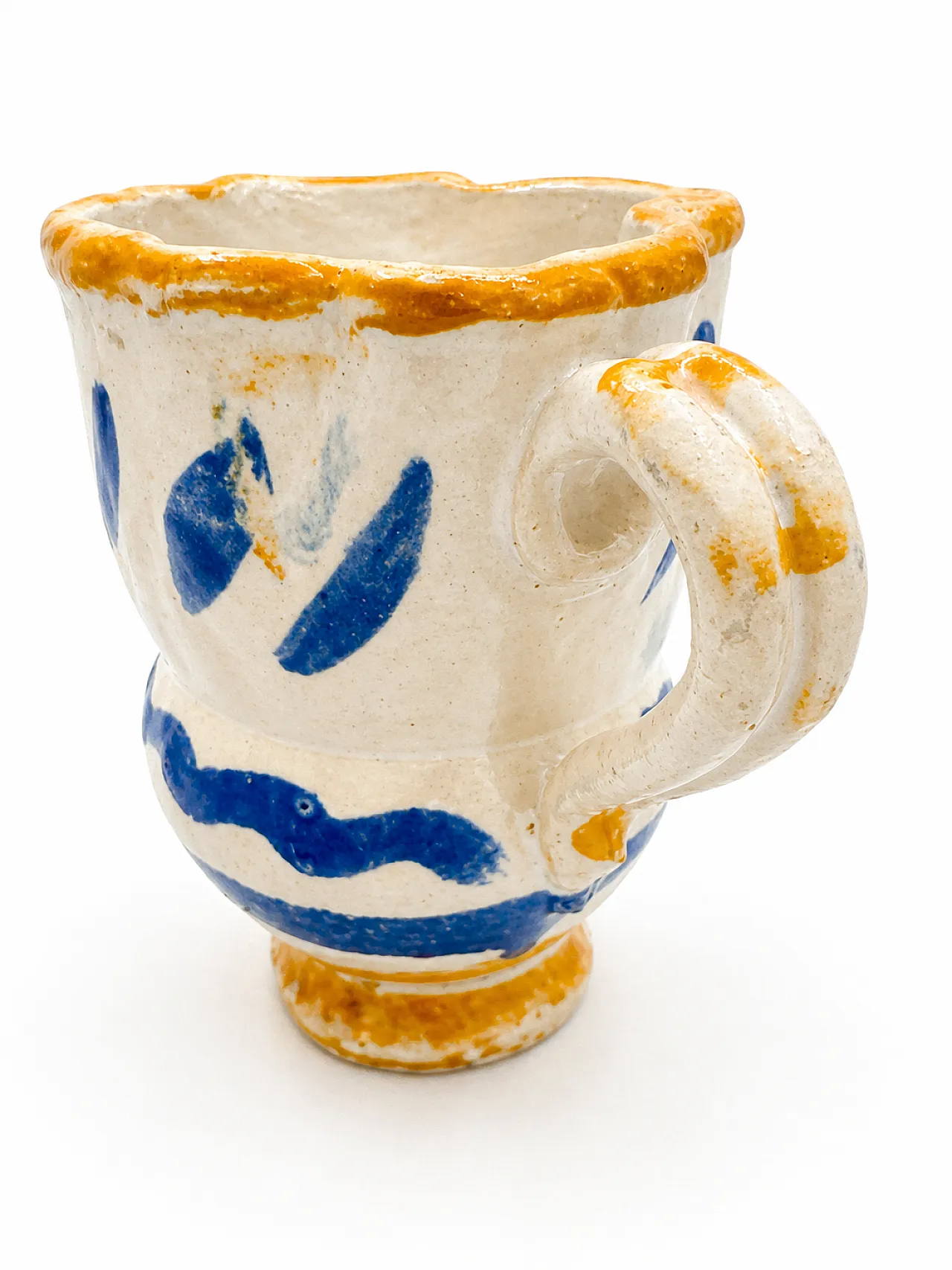 Ancient majolica jug from the 19th century. 6