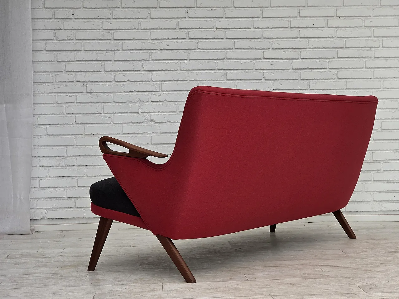 Anni '60, design danese di Ch. F. Brodersen, divano a 2 posti, rivestito 14