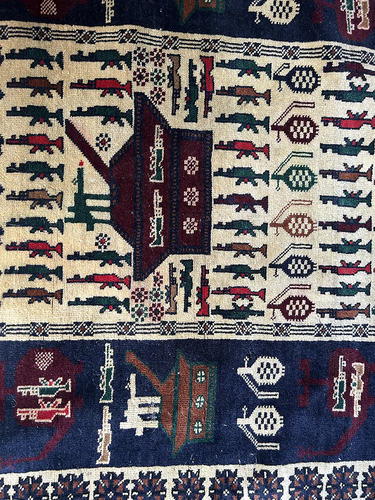 Tappeto afgano con scene di guerra , anni '80 4