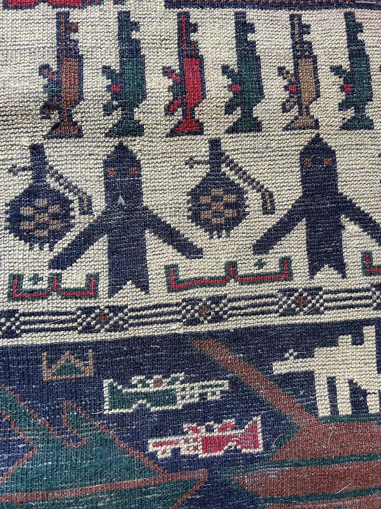 Tappeto afgano con scene di guerra , anni '80 8