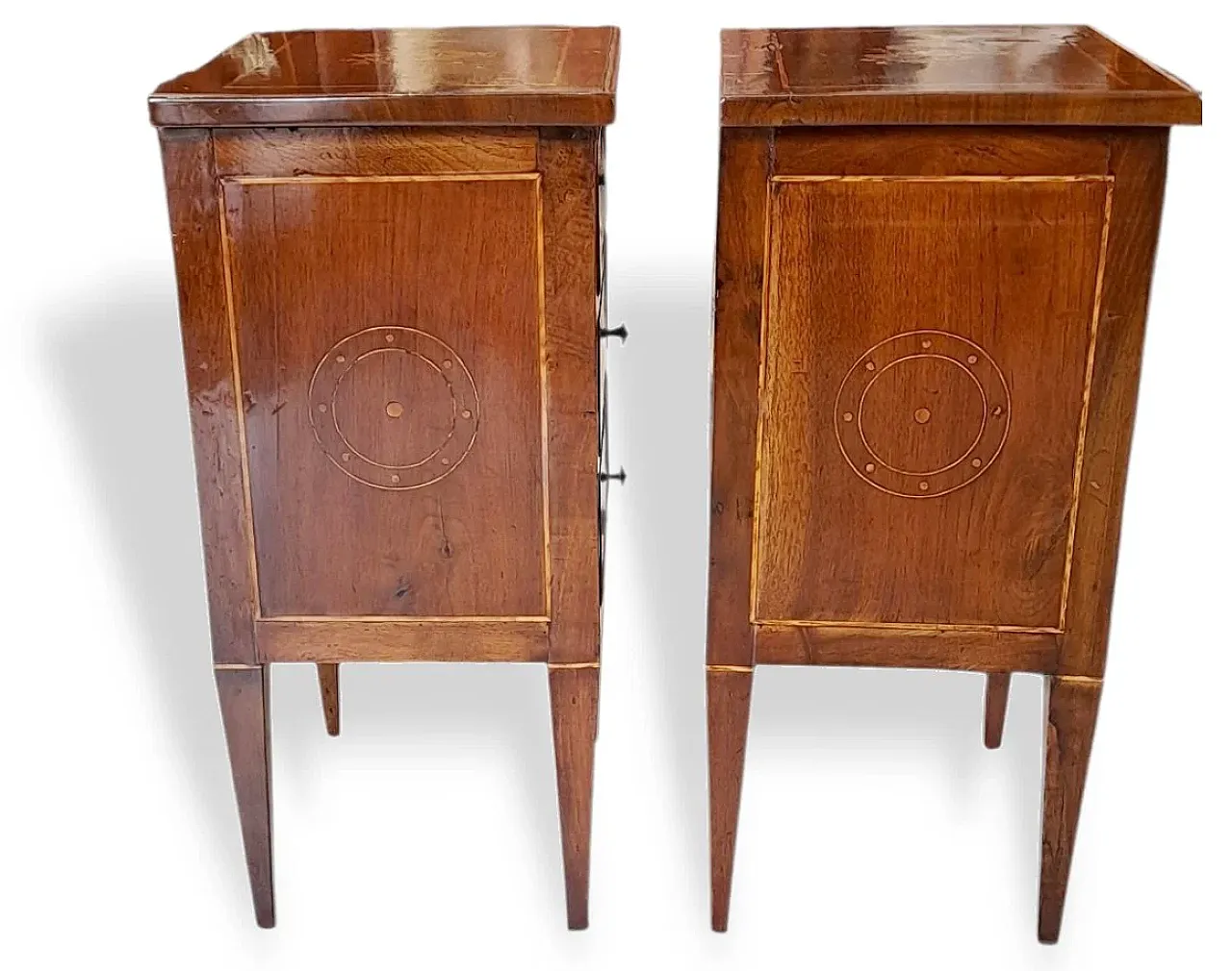 Pair of solid walnut Directory bedside tables, 19th century 3