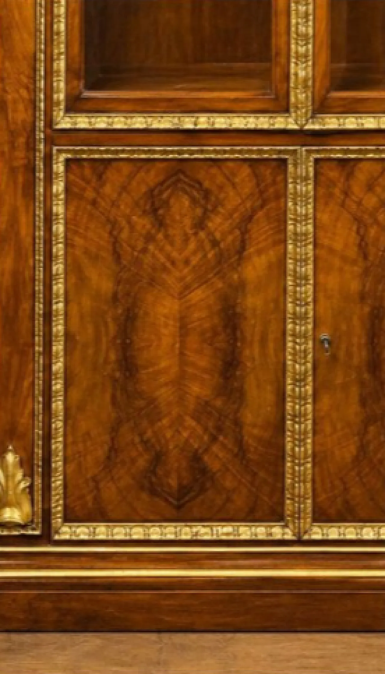 Walnut and gilded wood bookcase, 20th century 6