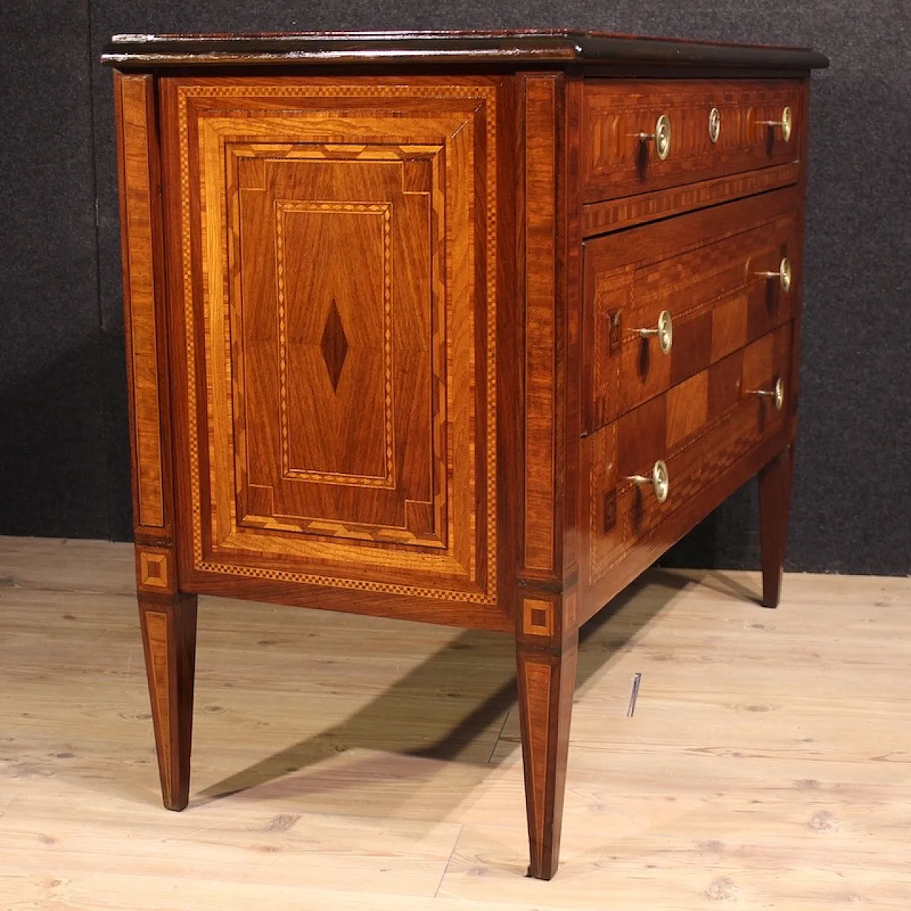 20th century Louis XVI style Italian inlaid chest of drawers 9