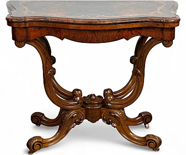 Victorian game table in walnut root, 19th century
