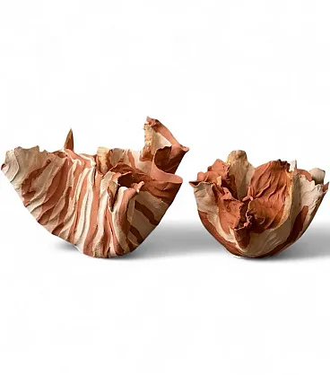 Sculpture Traces of oneself n.01 in Bicolor Clay by Alessandra Angoli