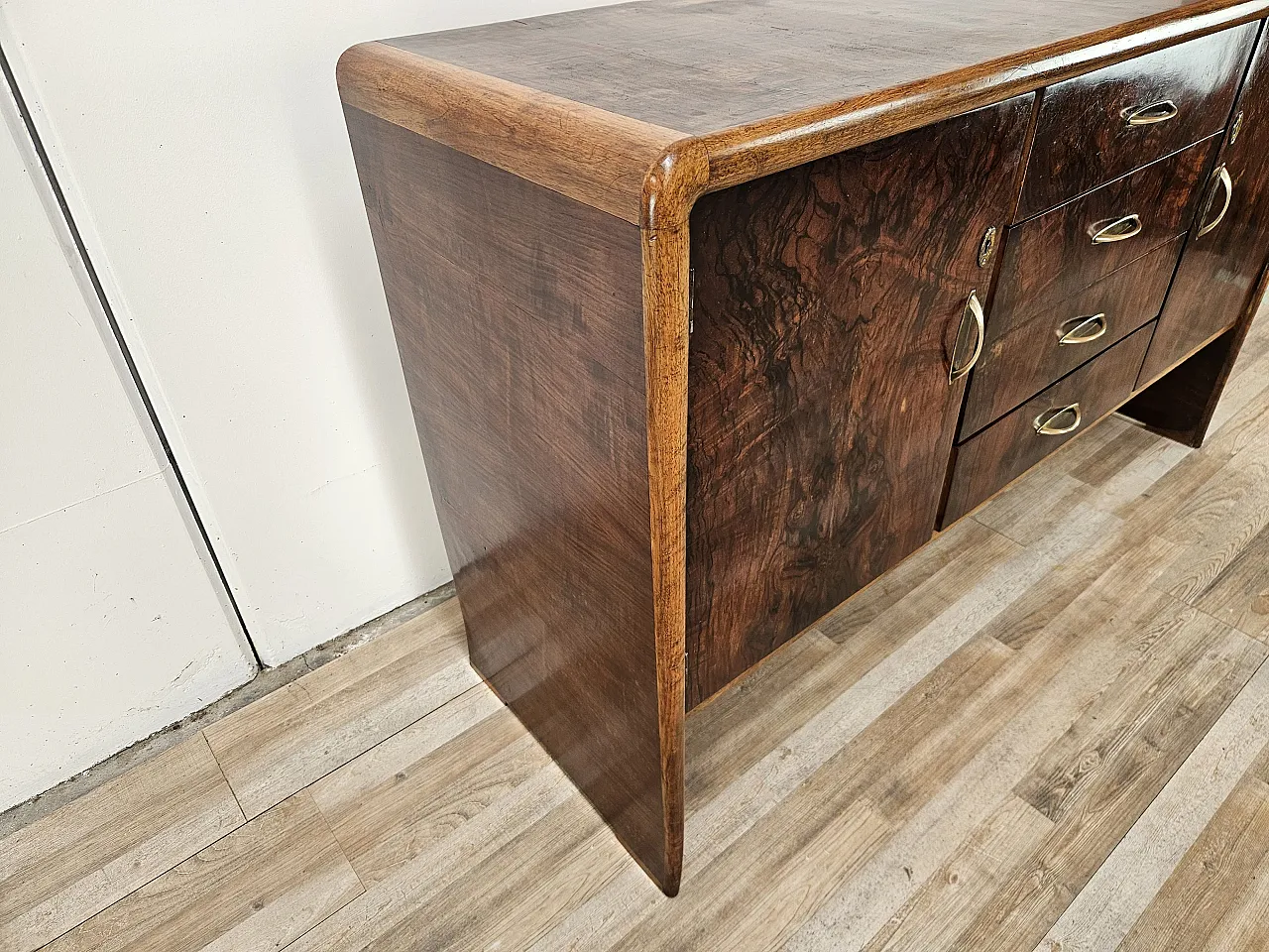 Art Deco sideboard in walnut and blond walnut, mid-20th century 3