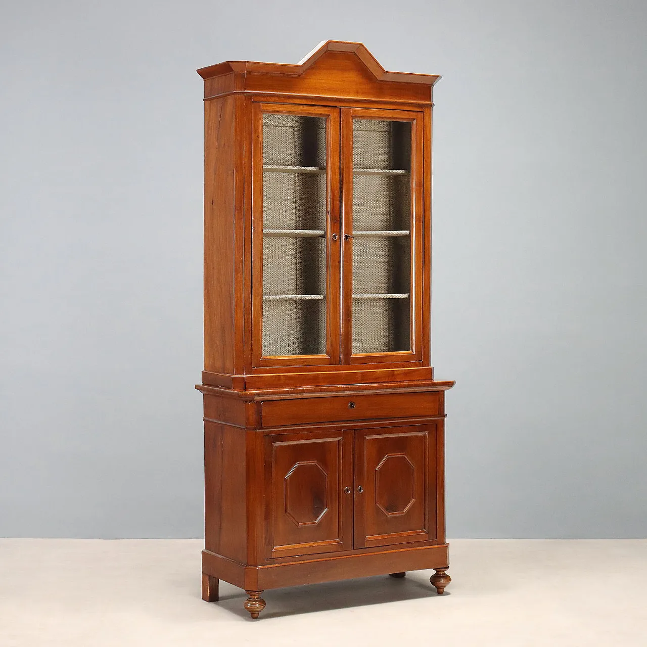 Credenza Umbertina in noce, '800 1
