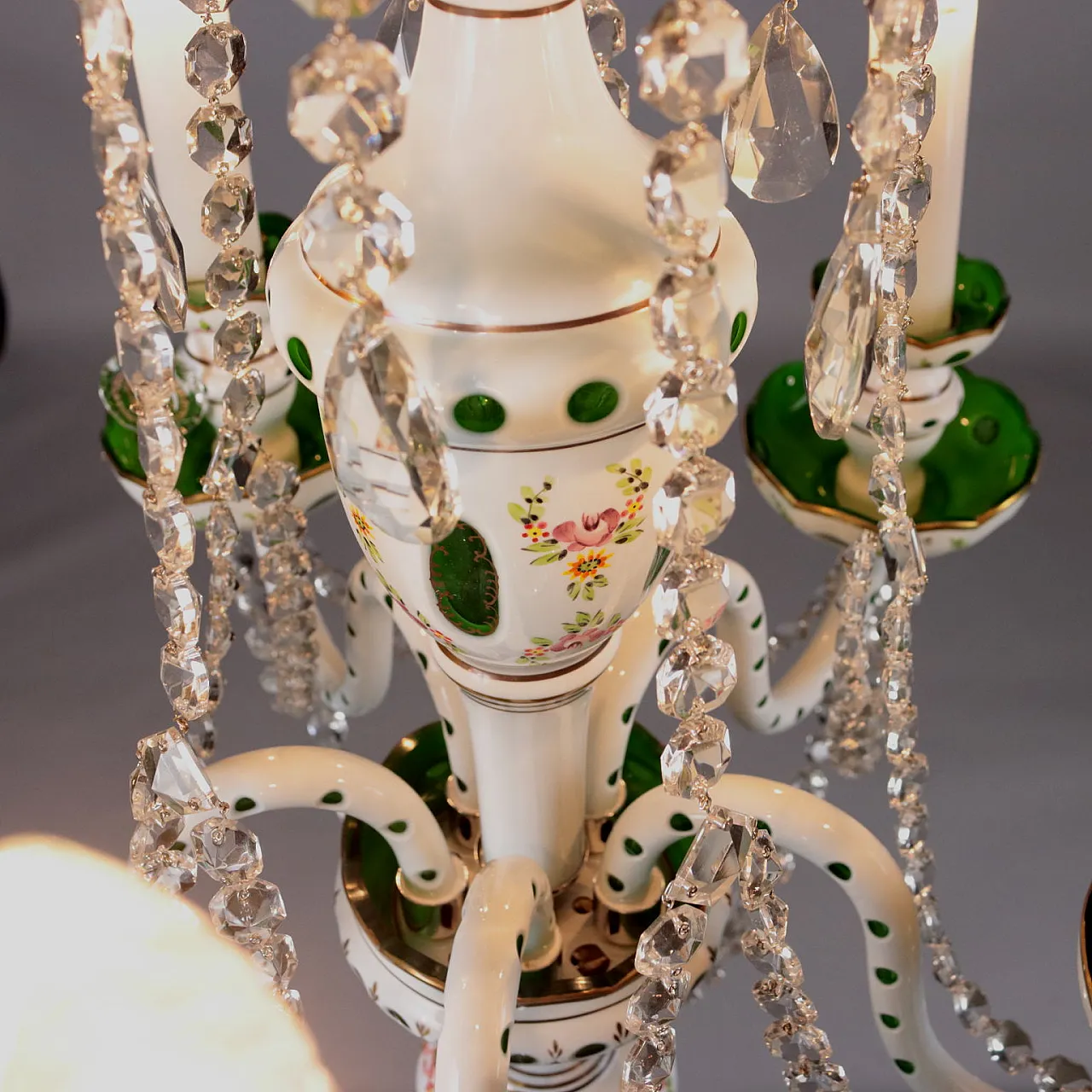 Five-light Bohemian glass chandelier with floral motifs 9