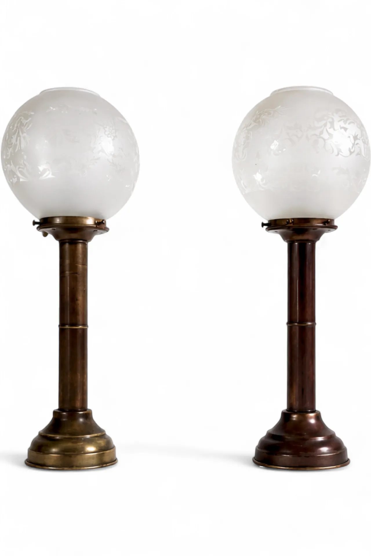 Pair of DHR Rotterdam candlesticks in brass and glass, 1930s 10