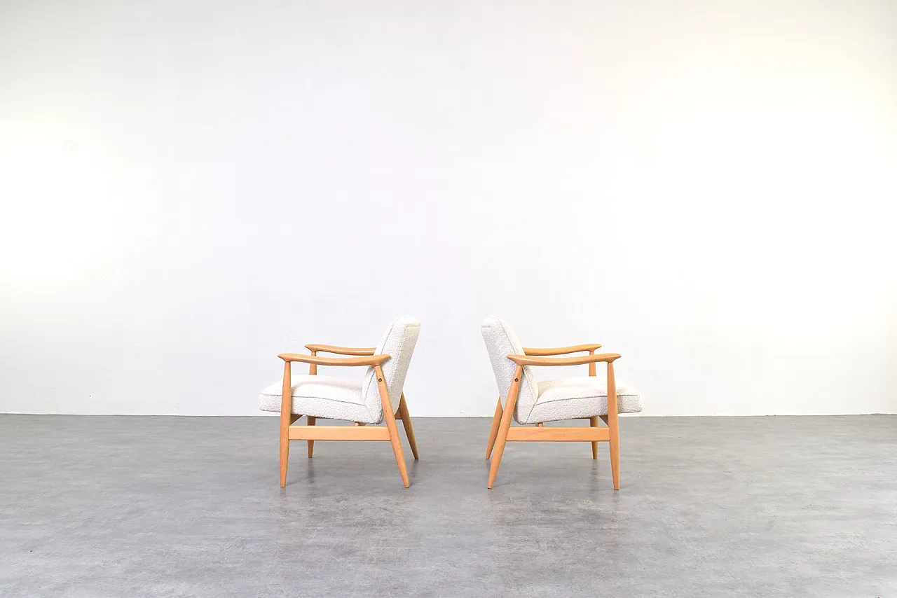Pair of Mid-Century Lounge Chairs by J. Kędziorek, 1960s 3
