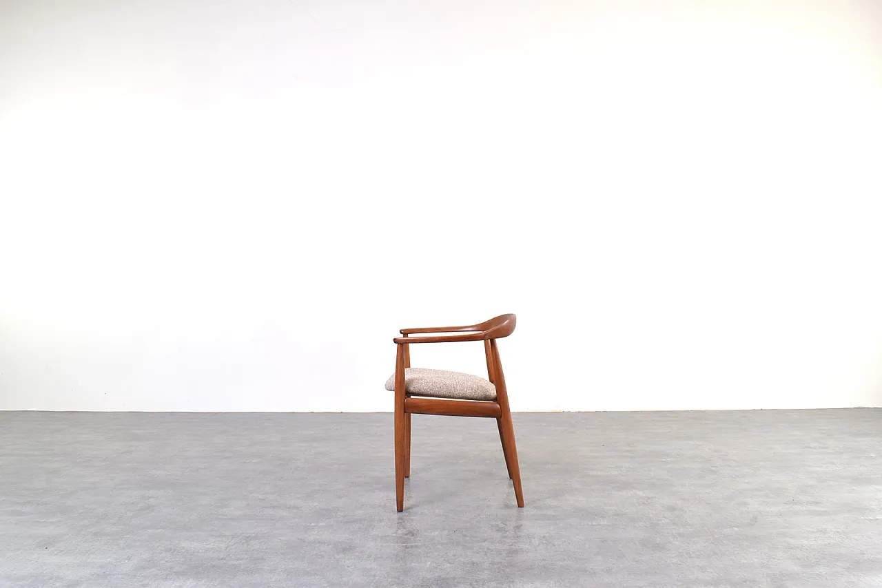 Mid-Century Danish Armchair by Illum Wikkelsø for Niels Eilersen, 1960 4