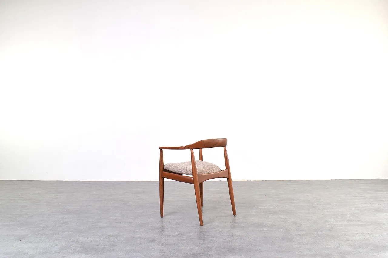 Mid-Century Danish Armchair by Illum Wikkelsø for Niels Eilersen, 1960 6