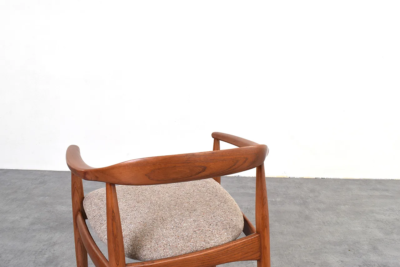 Mid-Century Danish Armchair by Illum Wikkelsø for Niels Eilersen, 1960 12