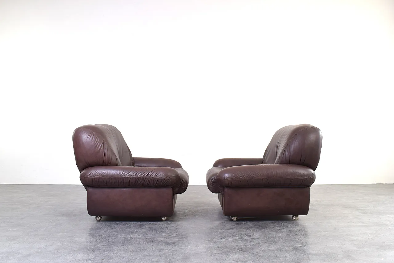 Pair of Mid-Century Italian Lounge Chairs, 1970s 2