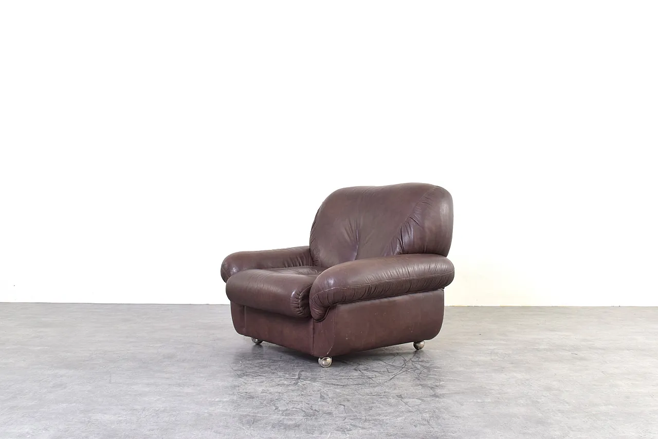 Pair of Mid-Century Italian Lounge Chairs, 1970s 6