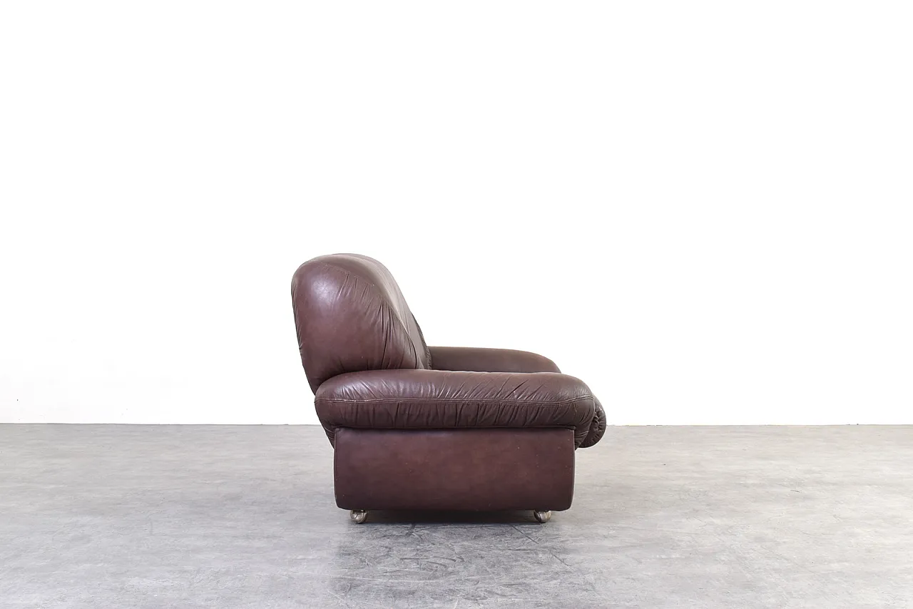 Pair of Mid-Century Italian Lounge Chairs, 1970s 7