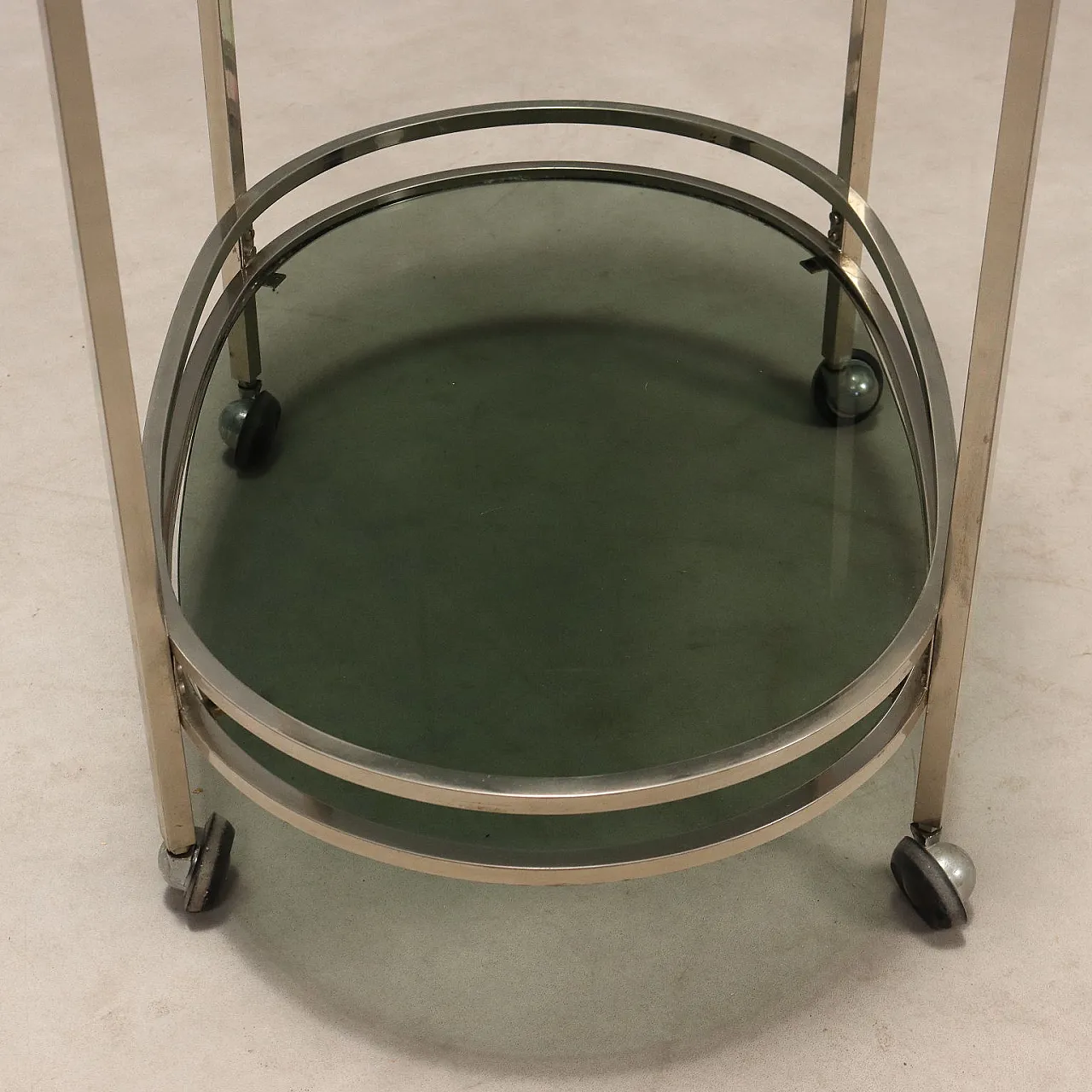 Carrello di servizio in metallo e vetro, anni '70 6
