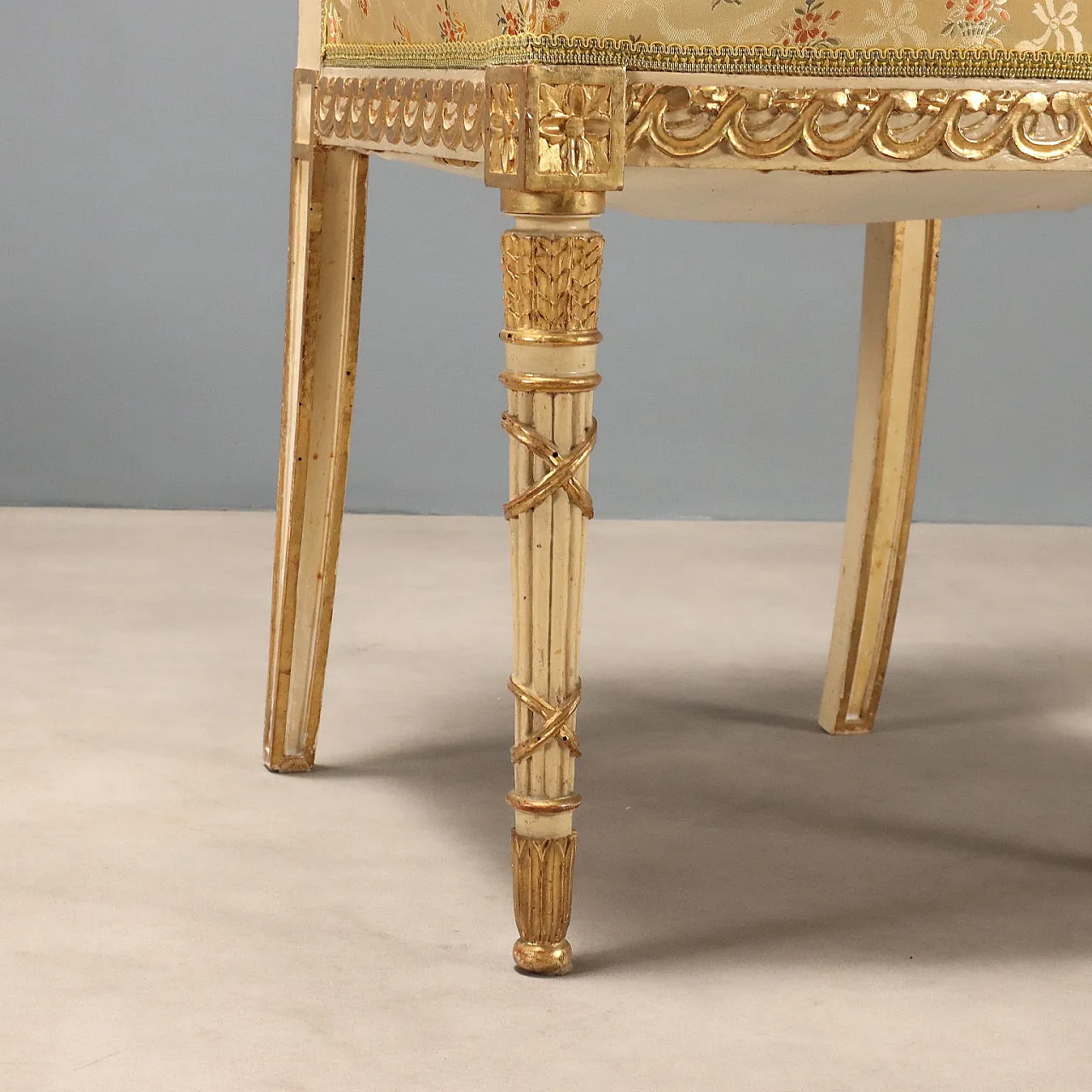 4 Chairs in neoclassical style, 19th century 9