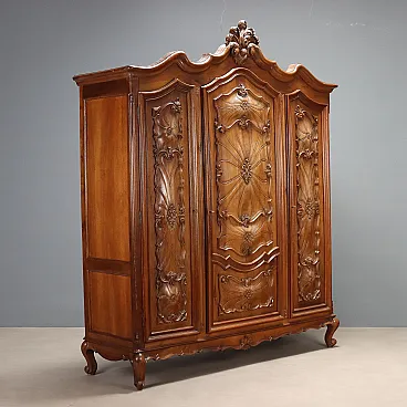 Armadio in legno di noce, metà '900