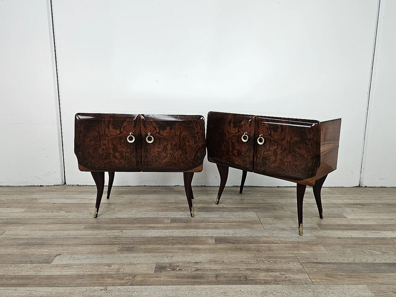 Mid-Century pair of nightstands in mahogany with mirrored top, 1950s 4