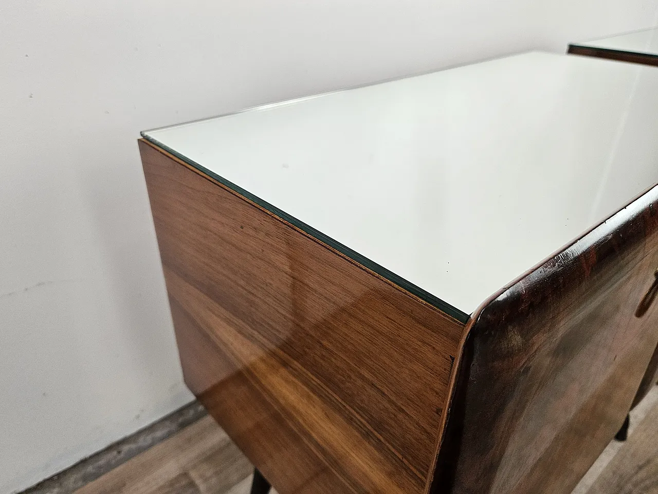 Mid-Century pair of nightstands in mahogany with mirrored top, 1950s 13