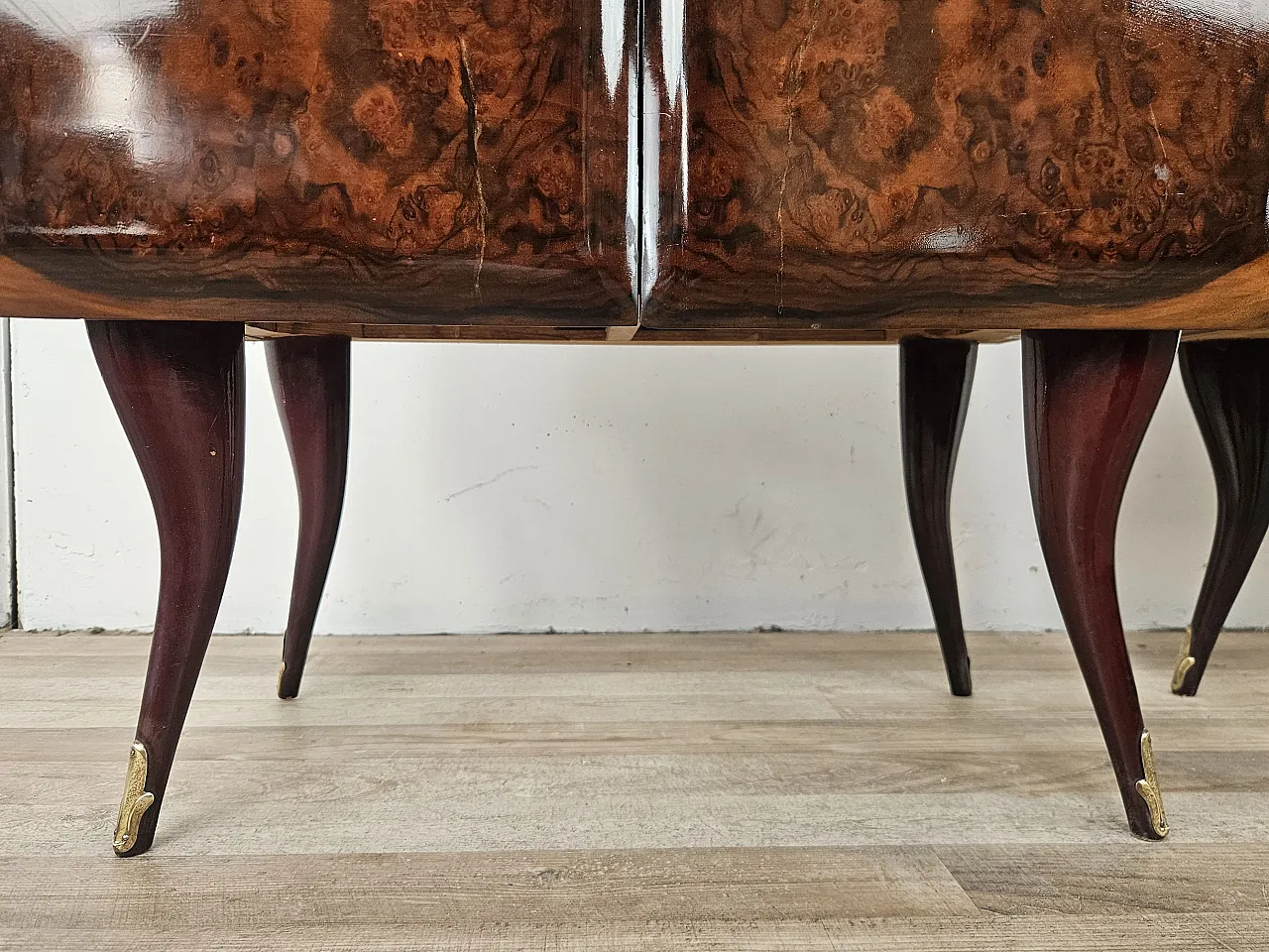 Mid-Century pair of nightstands in mahogany with mirrored top, 1950s 14
