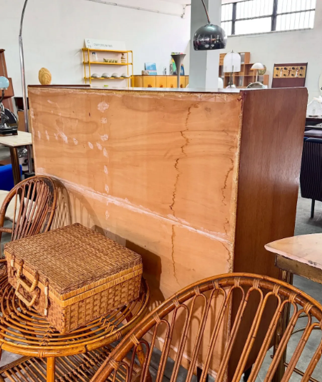 Highboard in legno con pannelli, ante scorrevoli e ribalta, anni '60 7