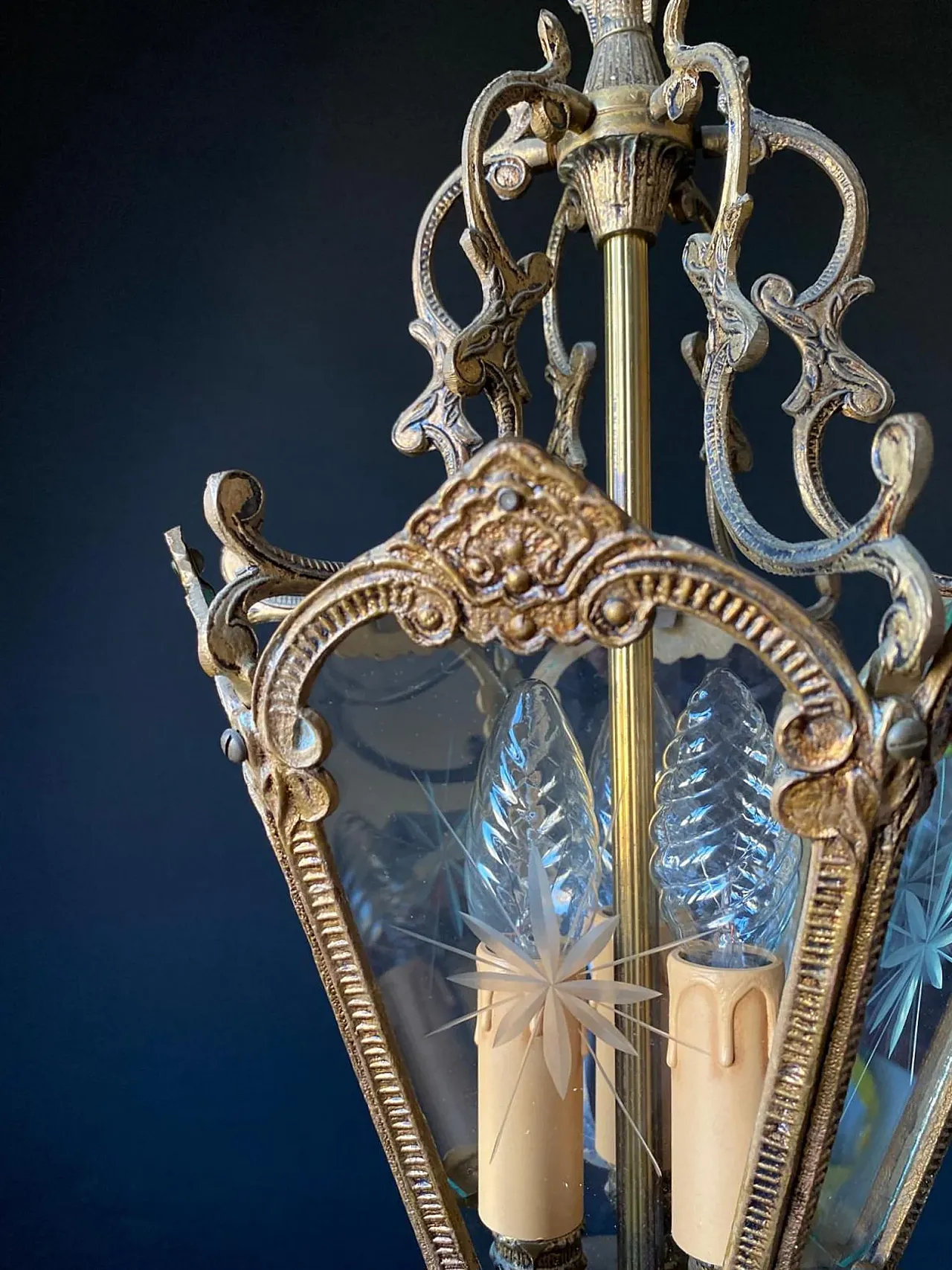 Lanterna lampadario in ottone e vetro, anni '60 4