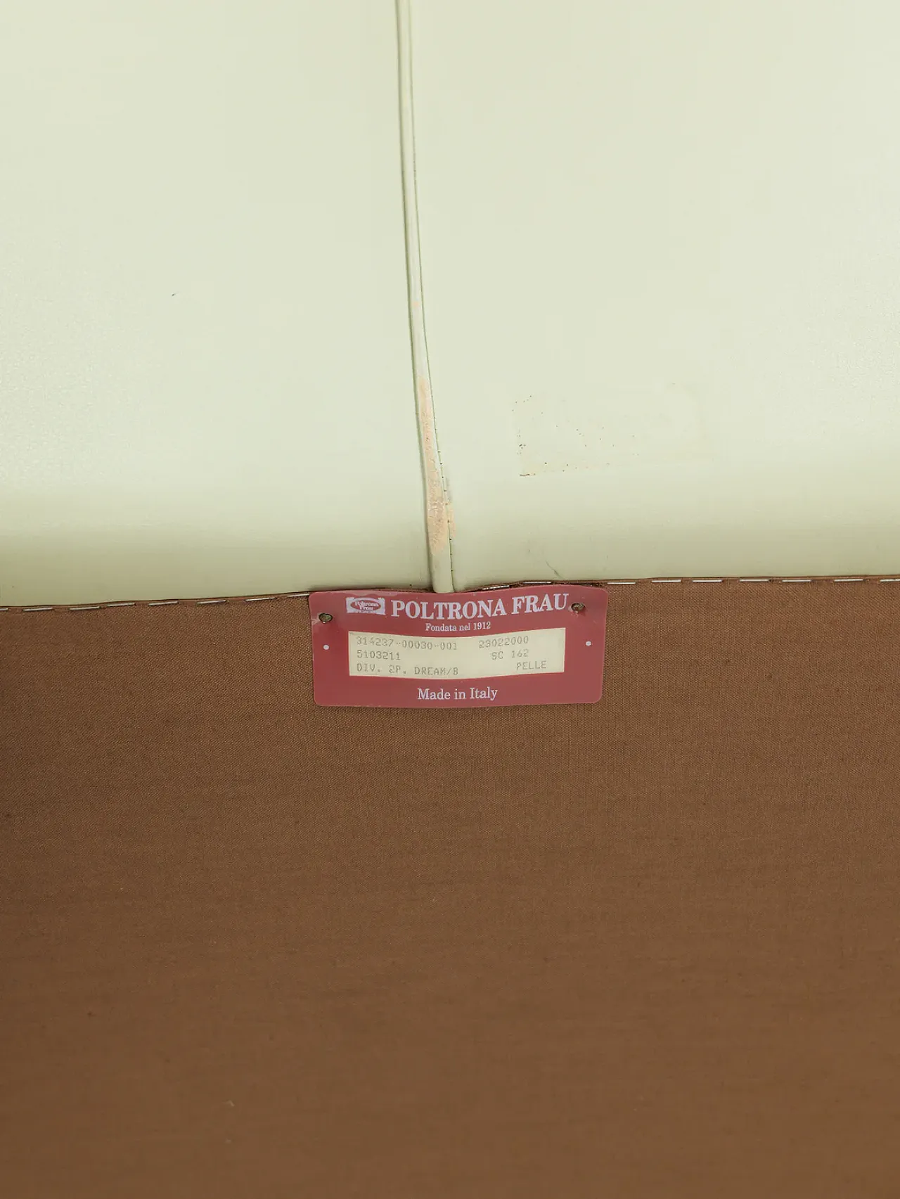 Dream leather sofa by Poltrona Frau, 1980s 19