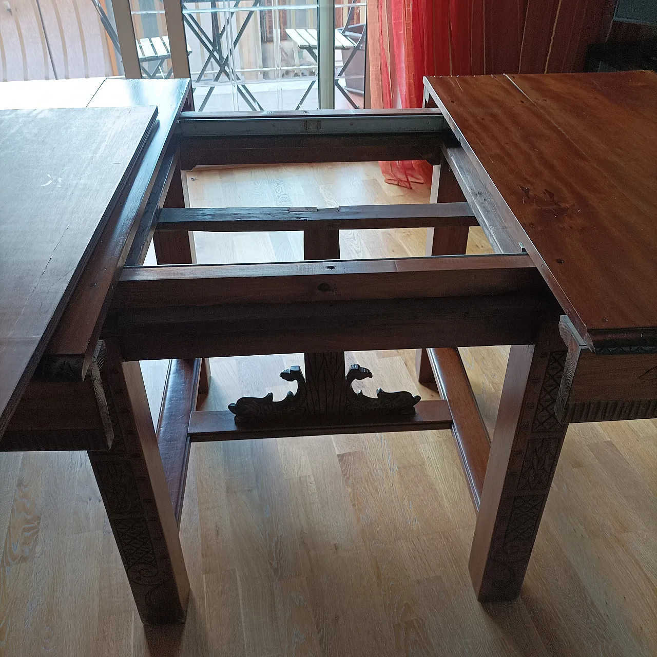 Classic table, 19th century 2