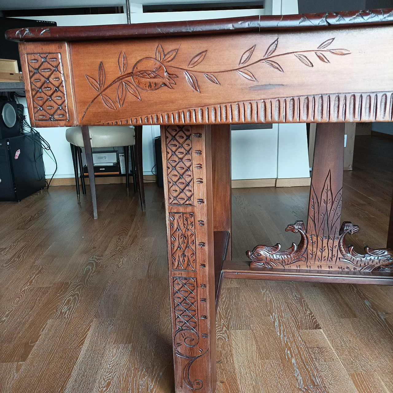 Classic table, 19th century 4